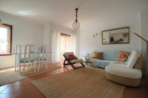 Apartamento The Sea Spot - Beach Vacations With Transfer!