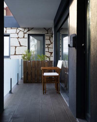 Abra�os Dos Av�s - Casas de Aldeia
