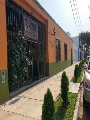Hotel Domeyer Hostel