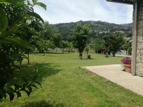 Cottage, Casa Do Laranjal - Near Ger�s