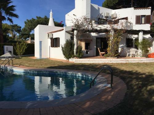 Villa Prestige For Home Av Do Parque Vilamoura