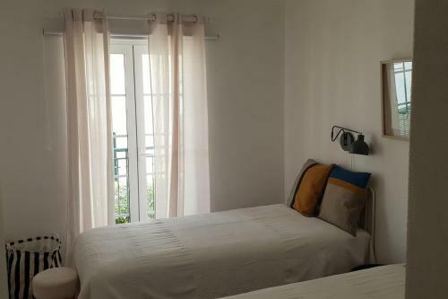 Old Village Design 3 Bedroom Townhouse