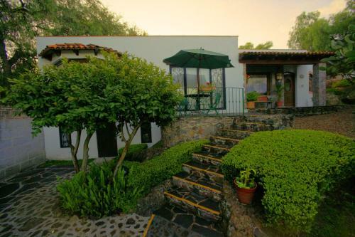 La Casa de Las Bugambilias - Boutique Villas Xichu