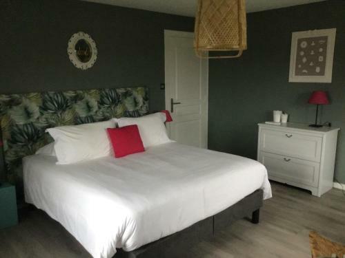 Hostal Chambres D'h�tes La Maison D'apr�s