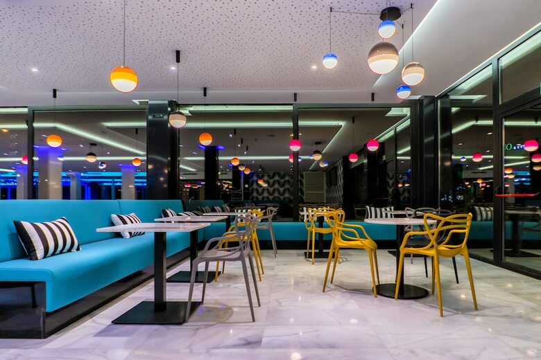 Hotel Spring Bitacora