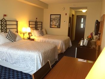 Chateau �lan Hotel And Conference Center