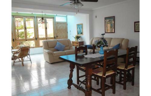Holiday Home Calle Toledo