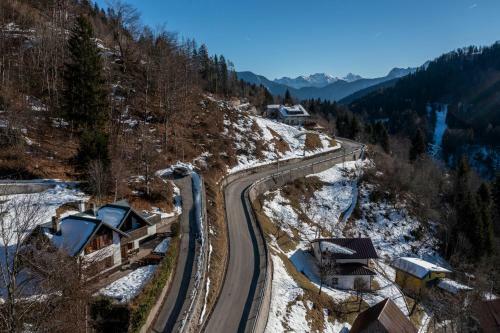 Villa Panoramic House Carnia - Mountain View Apt With Parking And Terraces