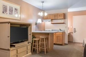 Motel Rodeway Inn & Suites