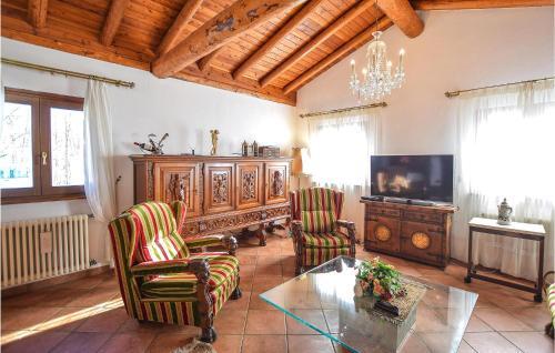 Amazing Home In Luino With 2 Bedrooms
