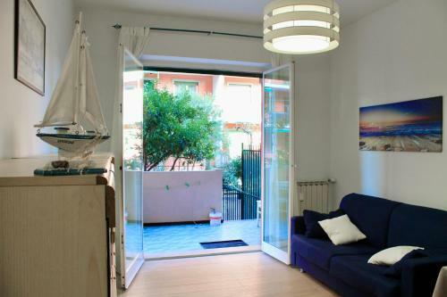 Apartamento 250 Mt Dal Mare - Terrazzino E Giardinetto