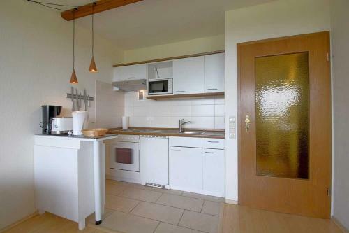 Apartment 466