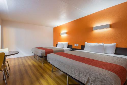 Motel 6 Garland Northwest Highway