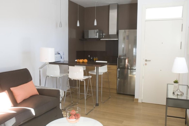 C&l Quintana By Life Apartments