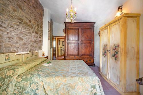 Villa Tuscan Farmhouse With Swimming Pool