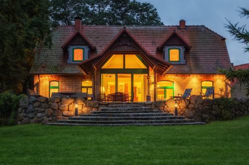J1 Idyllisches Ferienhaus Mit Seeblick