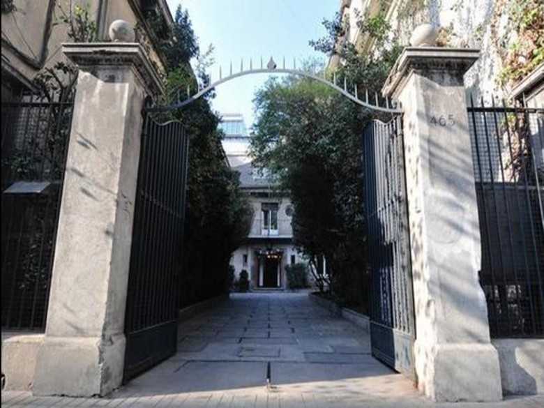 Hostal La Casona Hostel