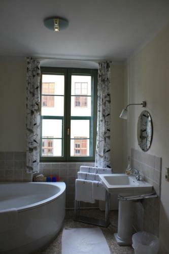 Hostal Haus Buchheim - Pension Am Schloss