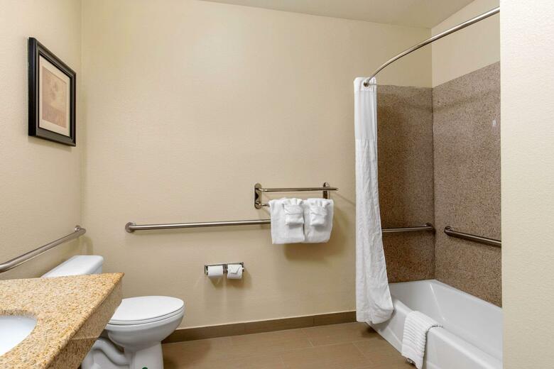 Hotel Comfort Inn Near Unt