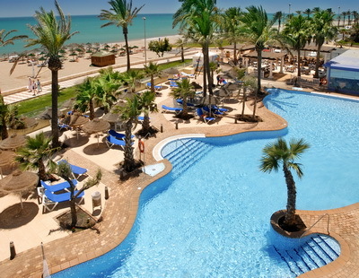 Mediterr�neo Bay Hotel & Resort