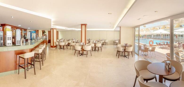 Hotel Rh Casablanca Suites