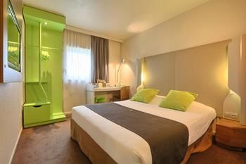 Hotel Campanile Roissy Charles De Gaulle