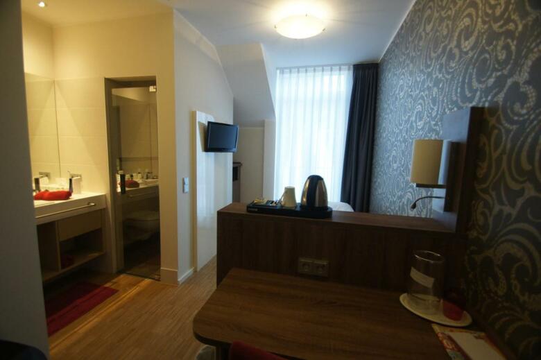 Hostal Hotel Garni Deutsches Haus