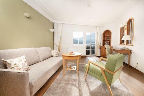 Hotel Ebner's Waldhof Am See Resort & Spa