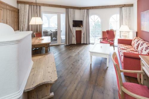 Hotel Ebner's Waldhof Am See Resort & Spa