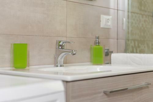 Casa Lory - Appartamento Con 2 Camere In Centro Abitato