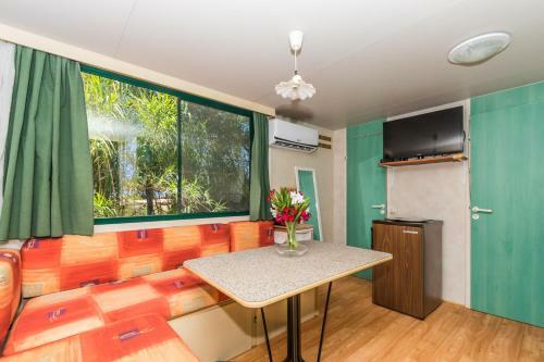 Osalla Beach Garden Bungalow