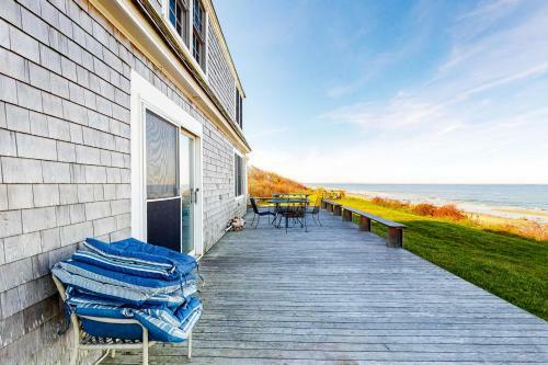 Cliff House Beach Retreat
