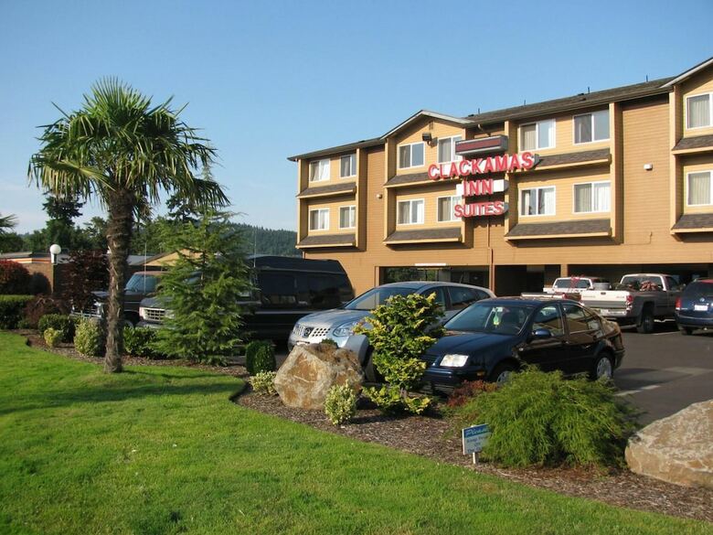 Hotel Clackamas Inn And Suites