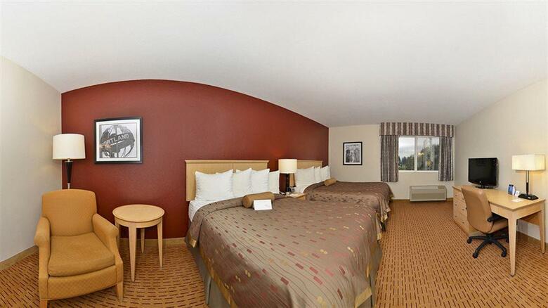 Hotel Clackamas Inn And Suites