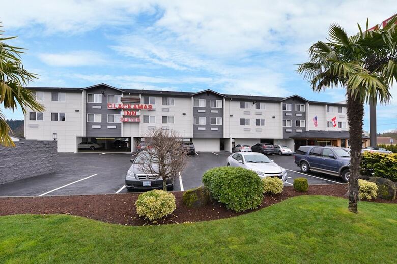 Hotel Clackamas Inn And Suites