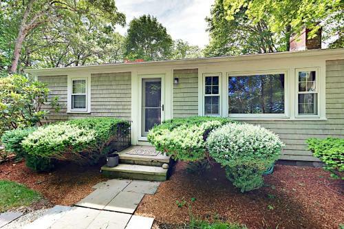 Pickerel Cove Cottage