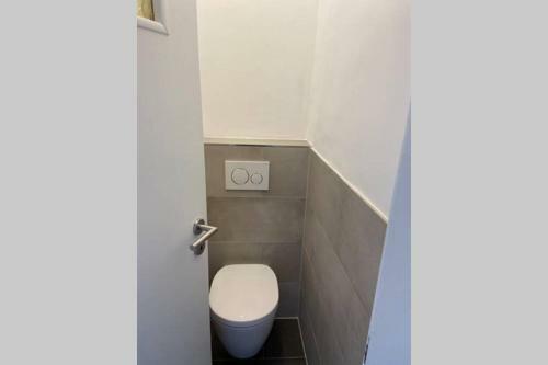 Apartamento Wundersch�ne Sanierte Wohnung Vor Den Toren K�lns