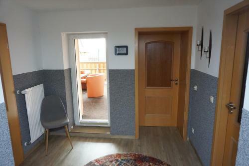 Apartamento Ferienwohnung Am Dorfplatz