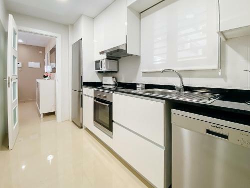 Apartamento Casa Indigo - Ivan Luxury Homes - 9� Planta - Suroeste - 1� L�nea de Playa
