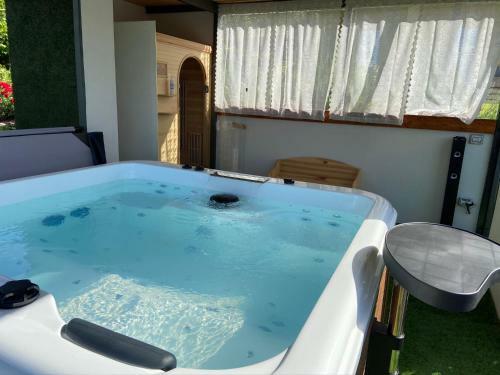 Agroturismo Casa Di Campagna Pianelli