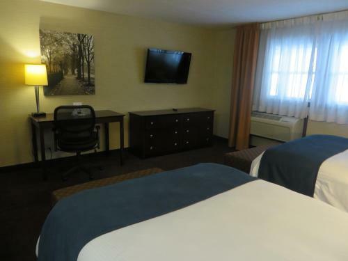 Hotel Ivy Court Inn And Suites