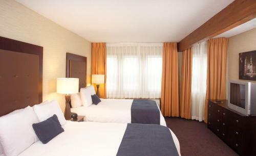Hotel Ivy Court Inn And Suites