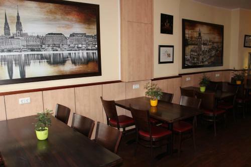 Altan Hotel