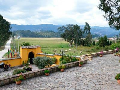 D'acosta Hotel Hacienda Del Salitre