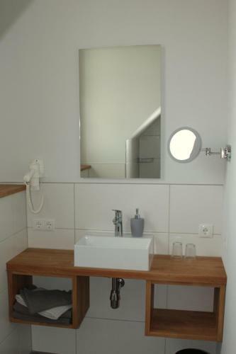 Apartamento Ferienwohnung Lodberger Scheunencafe
