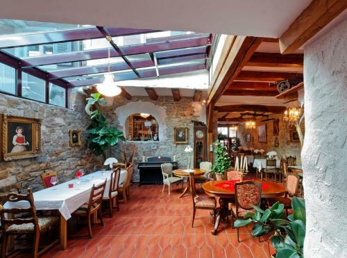 Naturstein Hotel & Restaurant L�rrach