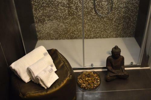 Hostal Gold White Exclusive House