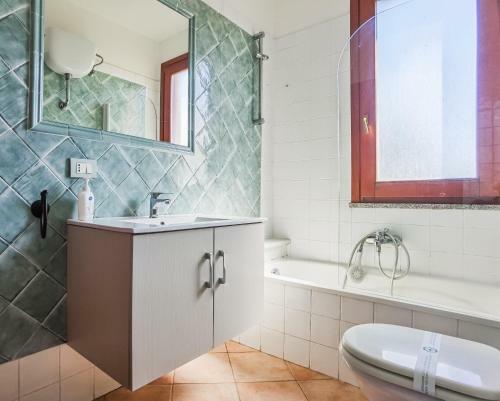 Hostal Nora Guesthouse Rooms And Villas