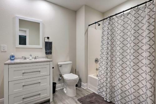 Spacious Gulfport Home With Yard 1 Mi To Beach