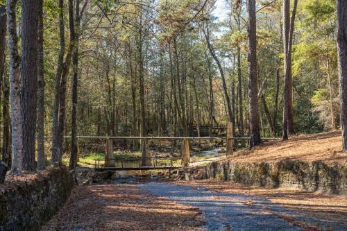Tentrr State Park Site - Mississippi Clarkco State Park - Trailside E - Single Camp